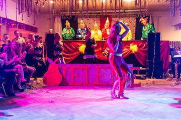 Bild 834 - Latuff 21014 die Wiemersdorfer Karnevalsveranstaltung